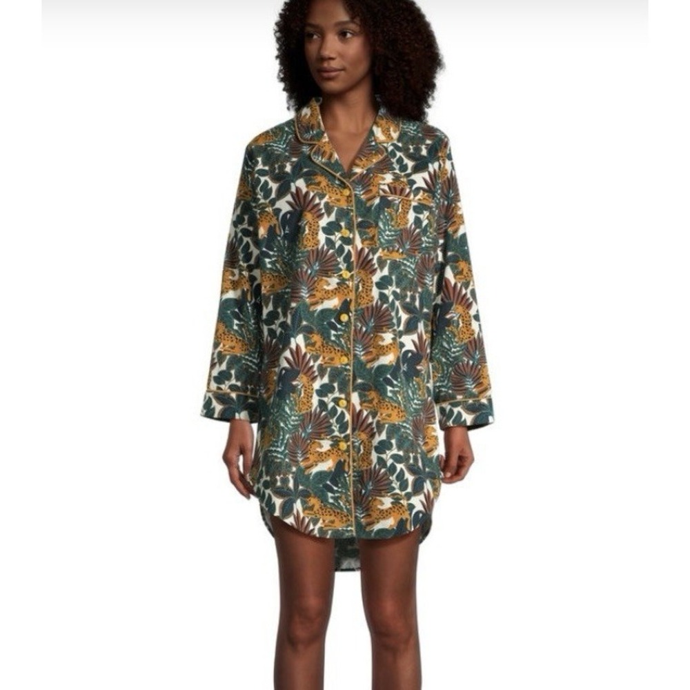 World Market Flannel Cheetah Leopard Button Up Night Shirt‎ XL Anthropologie0314